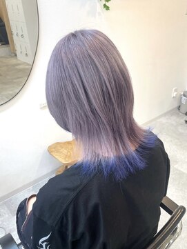 ドットハリス(.Hallis) 裾カラー/ホワイトカラー/レイヤーカット/シルバーカラー