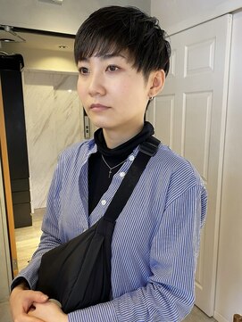 レス 伏見(LESS) ベリーショート