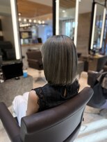 エムテコ(M.techo)&nbsp;モノトーンカラー/ボブ/レトロボブ/ダブルカラー/ブリーチ