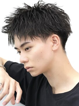 アーリー(Ali'i) ソフトツイストパーマツーブロックアップバング爽やかショート