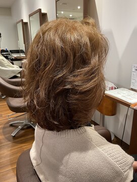 アミカ シーモール店(Amica) ふんわりウェーブスタイル