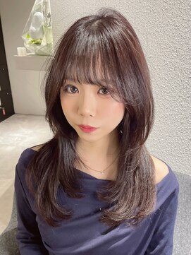 上品なレイヤースタイル