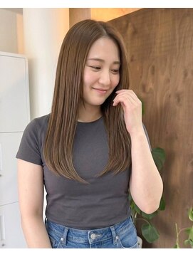 零秒女髪 千里丘店 上品な透明感と艶のある美髪ロングスタイル髪質改善艶髪艶感