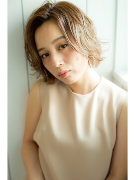 ホットリップ(Hot Lip) 大人カジュアルなショート