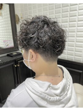 ルピナス(Lupinus) ツイストスパイラルパーマ