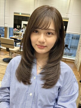 アフロート ルヴア(AFLOAT RUVUA) ワンカールで華やか★レイヤーカット/新宿/髪質改善ストレート