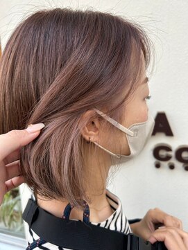 エヌアンドエーコンティ(N&A CONTi) ゆるふわミディ髪質改善 インナーカラー/イヤリングカラー#2