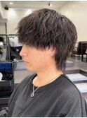 ツイストスパイラルパーマメンズマッシュセンターパートウルフ