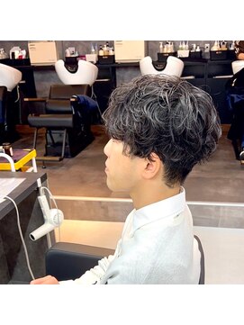 カーニー 錦糸町(kearny) 強め　シャドウパーマ