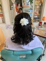 ヘアースタジオエル ハーフアップ