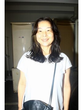 ペネロープ(Penelope) 【新宿】ウルフレイヤーイヤリングカラー20代30代40代似合わせ