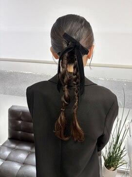 フー(fu.) ツインタイトヘア