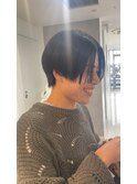 ショートボブ