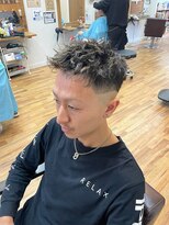 ヘアスタジオ ロメオ(hair studio Romeo)&nbsp;二段刈り上げツイストハイライトツイスパ