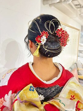 アエル 宝塚南口駅前店(aeru) 金箔×水引×つまみ細工の上品シニヨン【宝塚南口駅前駅】