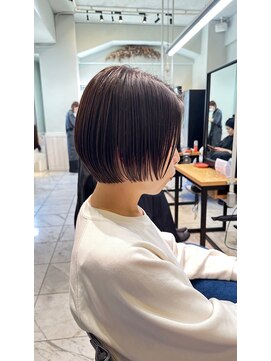 リディー(Lidee) 前上がりの暗めカラー10.20