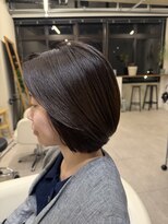 クレア(Klea)&nbsp;艶感たっぷり大人のナチュラルボブ♪