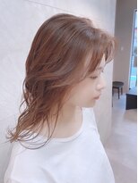 ドゥマン(Demain) ボブカーキグレージュ大人かわいいフェザーバングくびれミディ