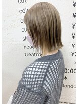 モリオ フロム ロンドン サッポロファクトリー店(morio FROM LONDON)&nbsp;【morio札幌】大人かわいいぱつっとボブ　ハイトーンベージュ