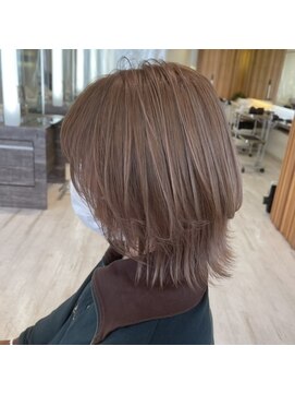 ニューヨークニューヨーク 守口店(NYNY) ホワイトベージュウルフ