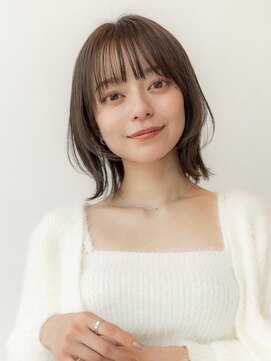 ケアリー 成増(Carelly) ☆外ハネボブアッシュブラウンネオウルフツイストパーマ