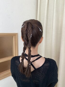 ソノ(sono) タイトヘア　タイトツイン　イベント　銀箔