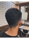七三分けショートオールバックスタイル