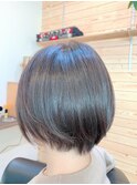 柔らかくて優しい目なボブスタイル