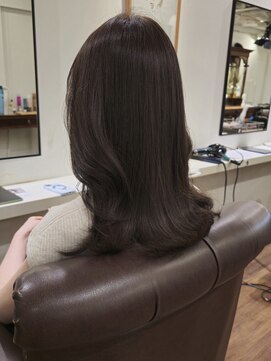 インビテーション(invitation) 透明感ブラウン