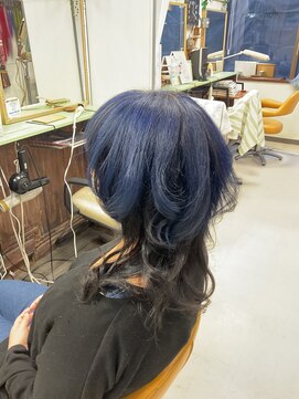 ヘアースペース 練馬店(hair space COCO) ブルーシルバーウルフ