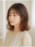 インナーカラー大人女子赤髪ワンカールボブレイヤーミディアム