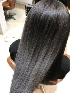 ウェルズグランデ 天理店(Well's GRANDE) ブラックカラー