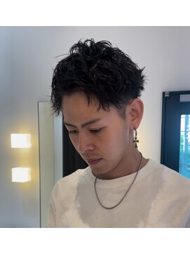 ブロッシー(blossy.) 短髪におすすめ！無造作パーマ！