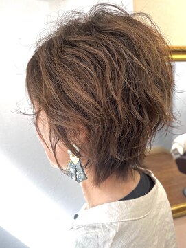 くせ毛ショート