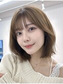 くびレイヤーボブルフネビージュ小顔ワンレンこなれミディ