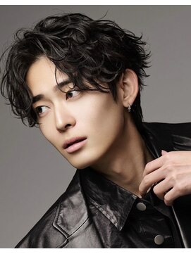 アストラ(ASTRA) MEN’S HAIR/波巻きツイストスパイラル/リバースセンターパート