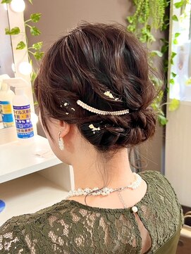 ジェミータ 横浜 ゆるふわシニヨン【横浜/ヘアセット/着付け/ヘアメイク】