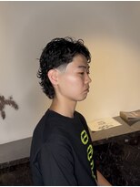 グラッシー(GLASSY)&nbsp;スペインカール/スパイキー/フェザーパーマ/：テーパーフェード