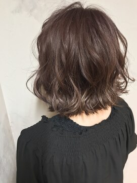 ヘアスタジオニコ(hair studio nico...) 外ハネスモーキーピンク