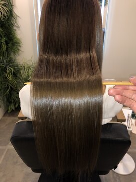 アールサロン アオヤマ(Rr SALON AOYAMA) サファイアストレート