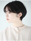 黒髪でもオシャレなコンパクトショート