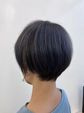 レオ 幸手(Leo) 20代30代40代小顔切りっぱなし大人ボブイヤリングカラー