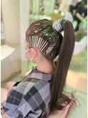 ヘアアレンジ　ポニーテール
