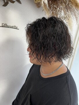 フゥカ 類家店(fuka) 格好良さ◎ミディアムツイストスパイラル