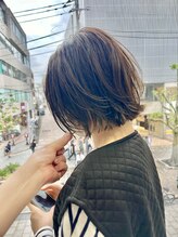 オブヘアージユウガオカ(Of HAIR Jiyugaoka) 外ハネボブ　レイヤーボブ　伸ばしかけヘア　小顔へア　渡邉