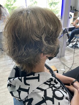 ミスタープラット(Mr.PLAT) スパイラルパーマ