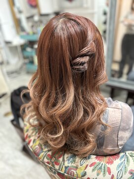 セット アンド バイ ルゥーダ 品川駅前店(SET and..by Rouxda.) ハーフアップ