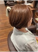 ショートボブ