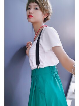 ブーケ(BOUQUET) 大人かわいい・エアリーショート・ジグザグバング・個性的