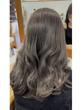 シーツー 川口店(C2) Sheer Graige